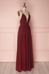 Wallis |Sheath Chiffon Burgundy Bridesmaid Dress Long V Neck - Burgundy - PromDressClub
